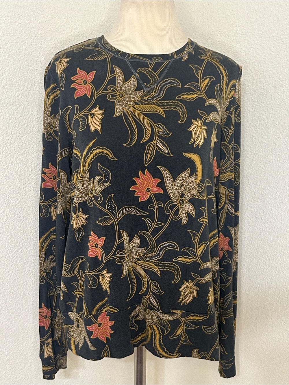 Workshop Republic Clothing Ladies Fall Colors Floral Long Sleeve Top S Small